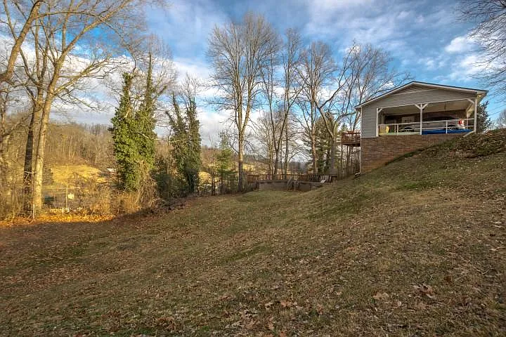 440 Merman Rd — Photo 18