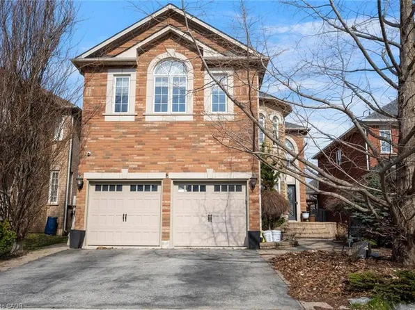 34 Forsyth Cres, Halton Hills, ON L7G 6G3