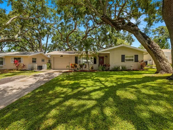 1434 Thames Ln, Clearwater, FL 33755