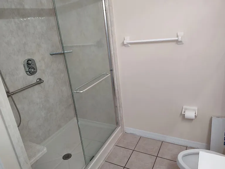 2418 Hydrangea St — Photo 7