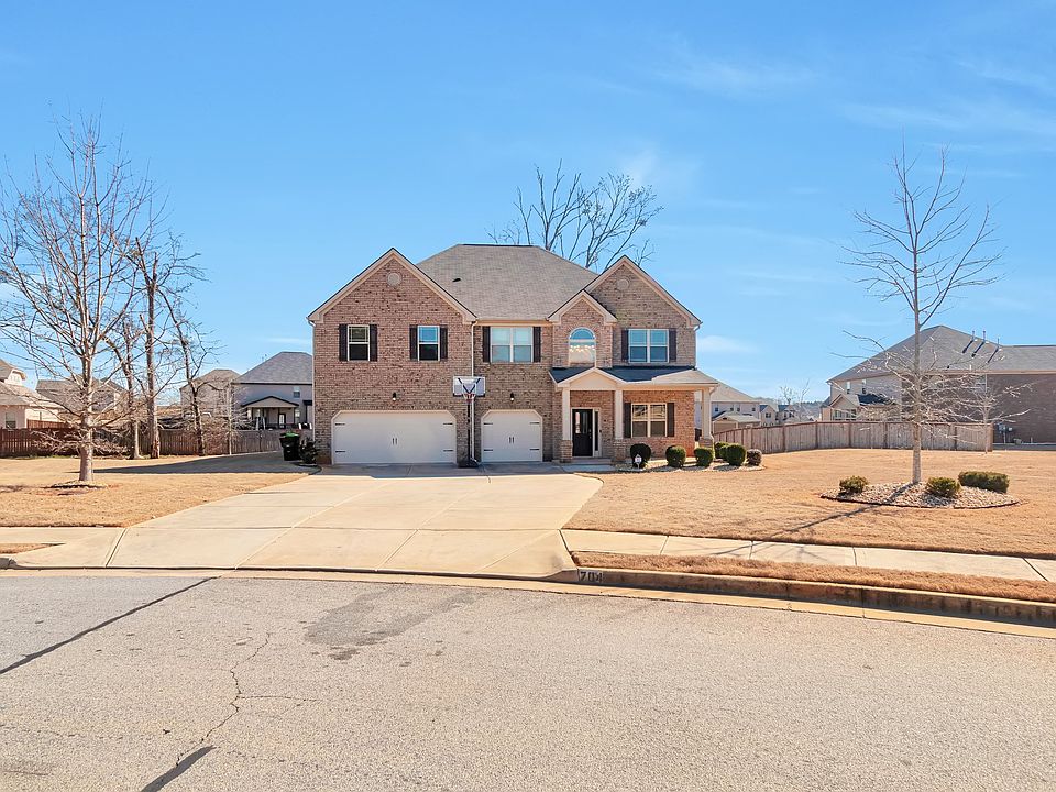 1st image of 704 Cupcake Ct