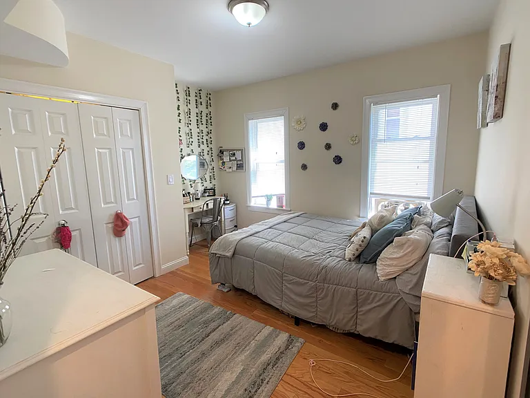 539 Main St #2 — Photo 14