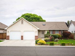 903 S 77th Ave, Yakima, WA