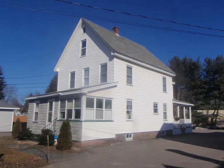 51 Ashuelot St — Photo 1