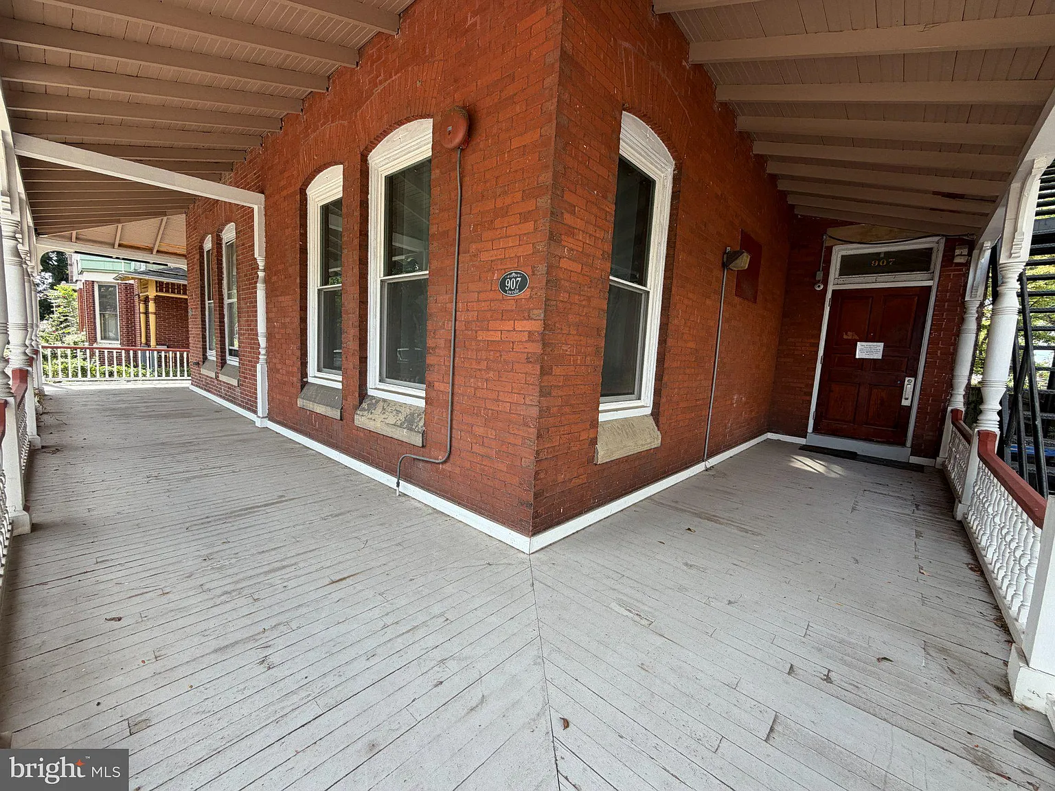 1 bed, 1.0 bath, 4264 sqft, $700 — Photo 2