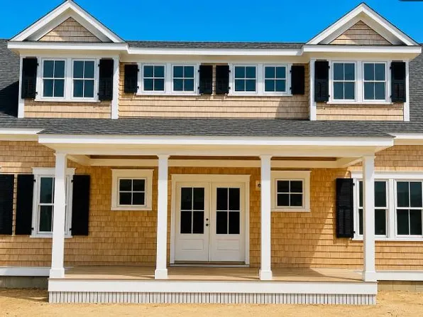 7 Marthas Way, Edgartown, MA 02539
