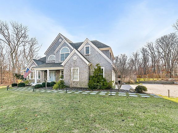 2nd image of 12 Katie Ln