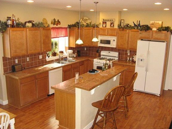 4th image of 807 Mountain Aire Ln NW