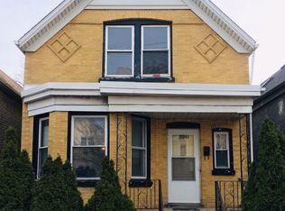 3041 W Diversey Ave, Chicago, IL 60647