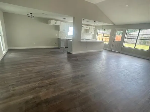 11203 Concho St, Houston, TX 77072