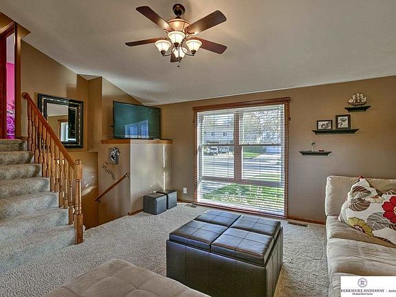 4th image of 12710 Deborah Cir