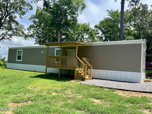 279 Barn St, Richland, MS 39218