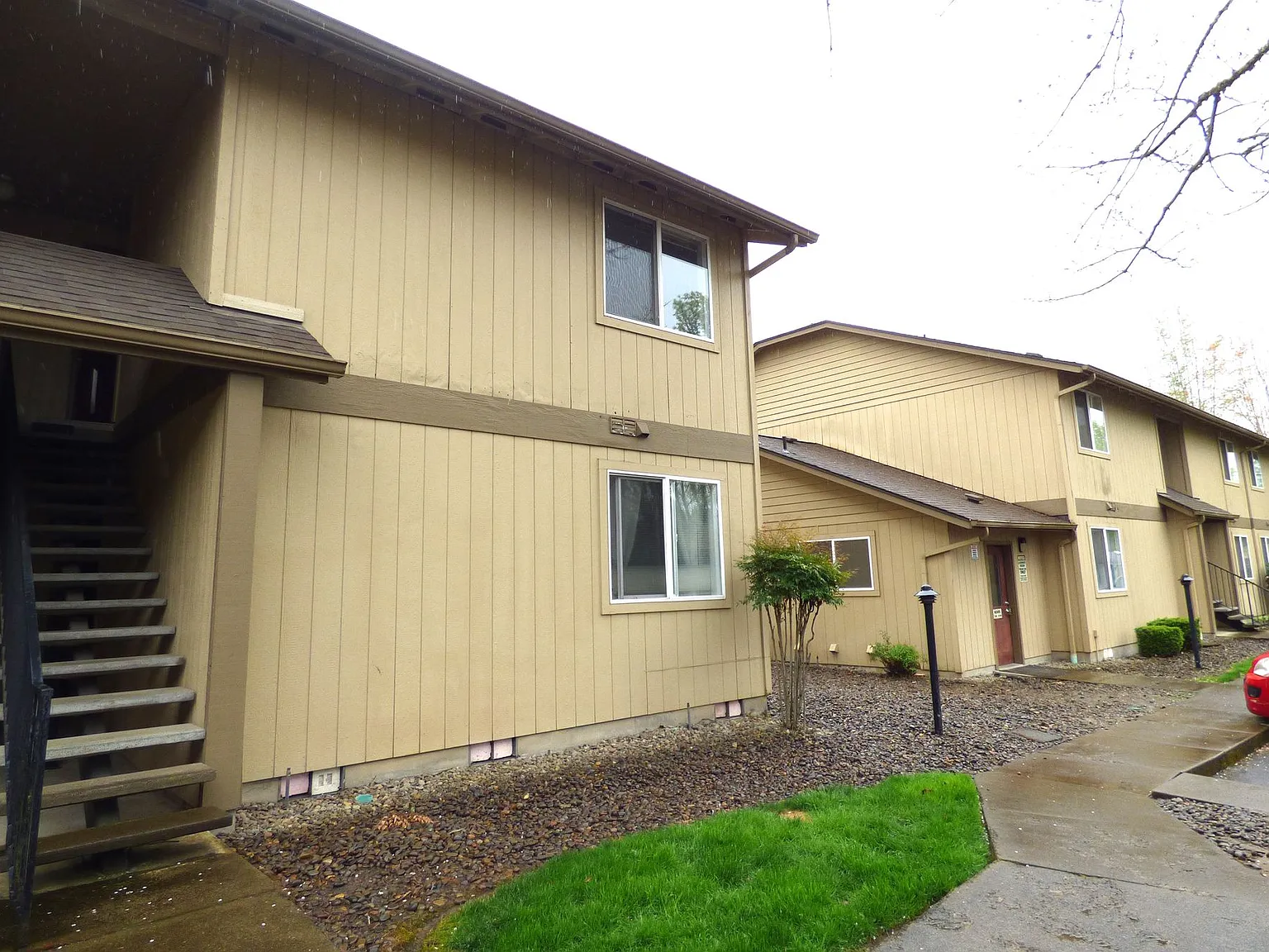 1 bedroom 1 bath- Ground level unit in South Salem! — Photo 1