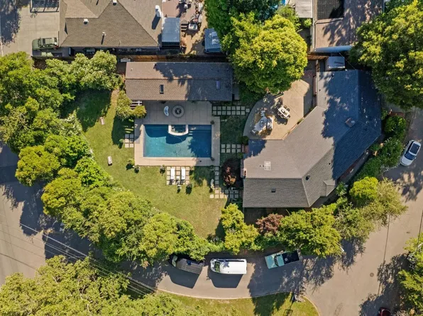 1 Hickory Road, Fairfax, CA 94930