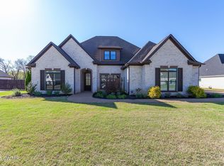 35 Westhaven Pl, Jackson, TN 38305