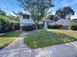 11 Deer Ln, Jericho, NY 11753