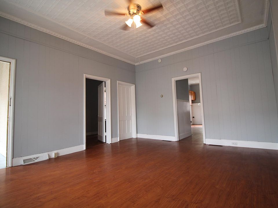 Living Room with mud room and private entry.