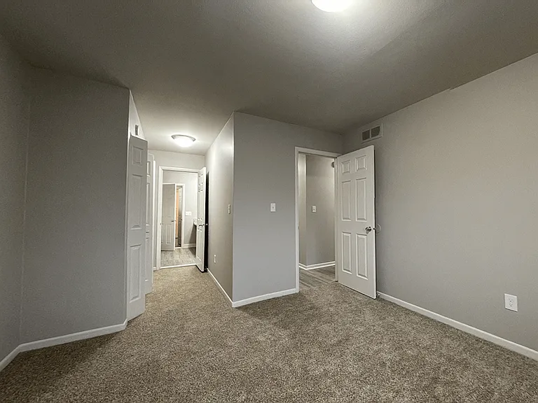 Spacious 1,2, and 3 Bedroom Floor Plans