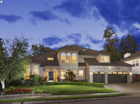 13869 Amberwood Cir, Lake Oswego, OR 97035