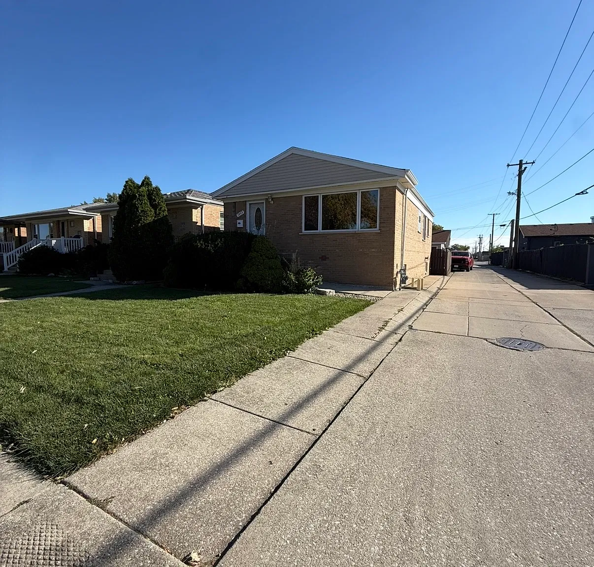4 bed, 1800 sqft, $2,900 — Photo 1