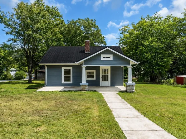 104 Locust St, Liberty, TN 37095