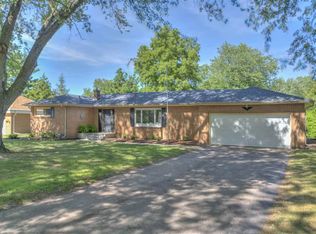 1233 Levant St, Jackson, MI 49203