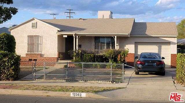 1st image of 12303 Stagg St