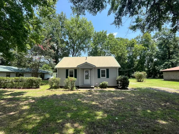 204 N Frankfort Ave, Russellville, AR 72801