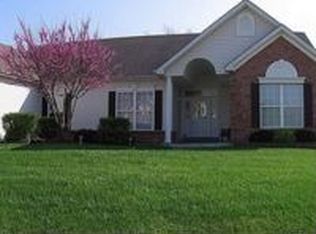 605 Winding Creek Dr, Wentzville, MO 63385