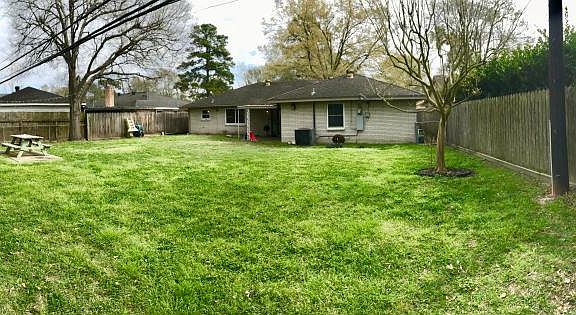 Large Fenced Backyard