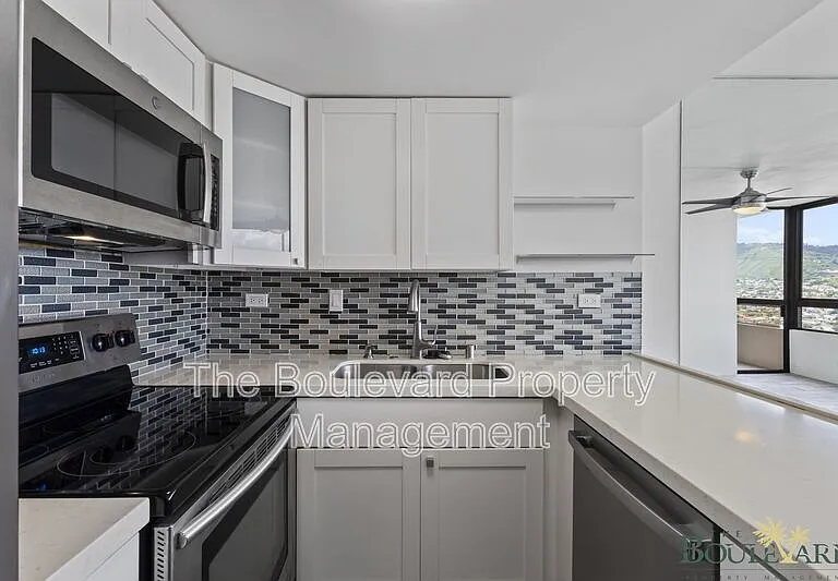2499 Kapiolani Blvd #3506 — Photo 2