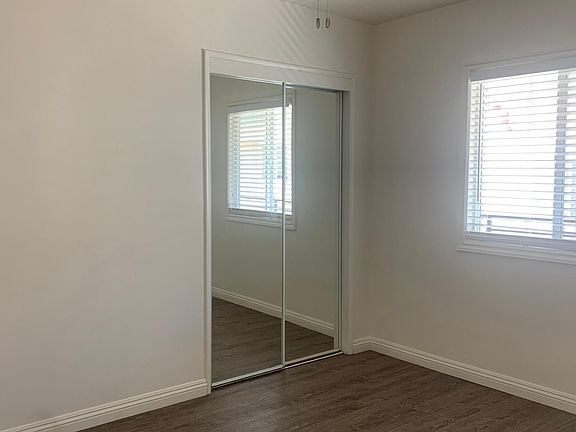 5th image of 1906 Carnegie Ln APT E