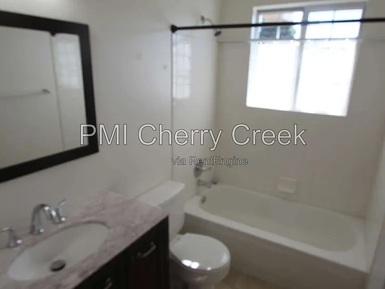 9800 Foxhill Cir — Photo 14