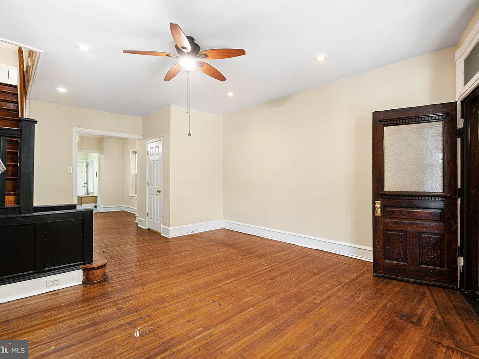 147 N Paxon St