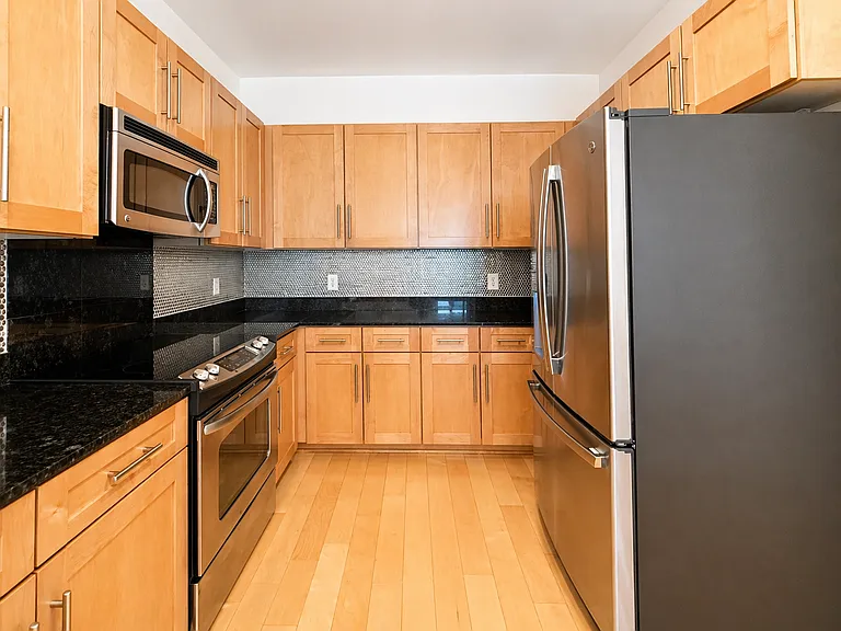 444 N Central Ave #303-1-1 — Photo 21