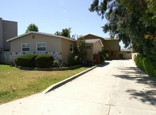 133 Santa Isabel Ave, Costa Mesa, CA 92627