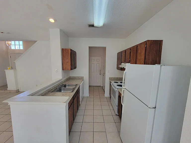 814 Sagewood Trl — Photo 6