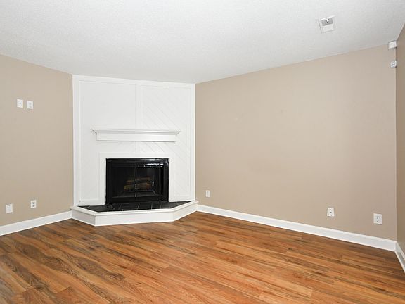 Living Room with Fireplace
