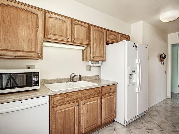 5th image of 12414 N Cantata Ct