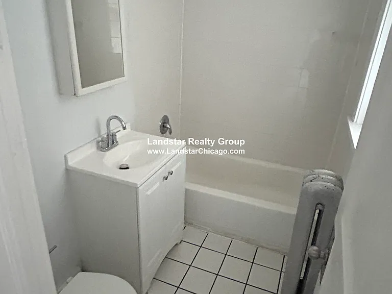 7755 N Sheridan Rd #2 — Photo 10