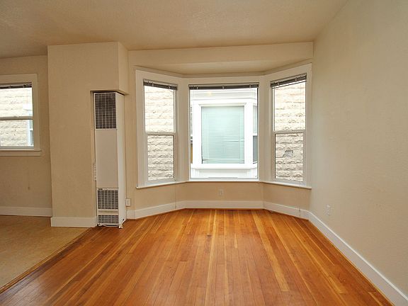 4th image of 8007-8015 N Denver Ave #7