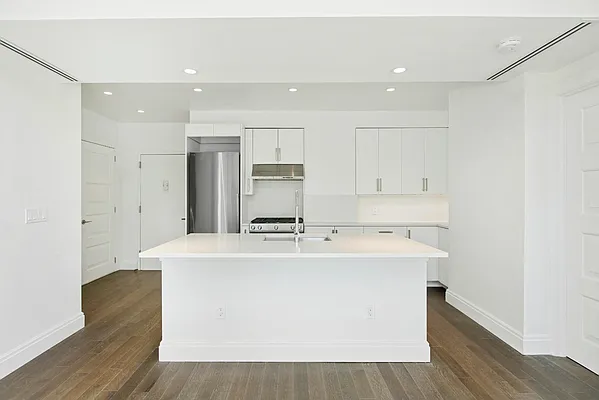 Rented by Keller Williams NYC | media 43