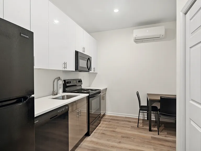 Owl's Nest Apartments — Photo 49