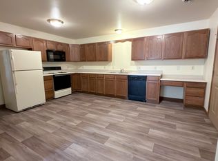 2 Kiley Dr #22, Streator, IL 61364