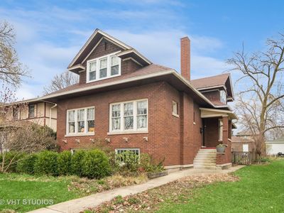 835 N Ridgeland Ave, Oak Park, IL, 60302