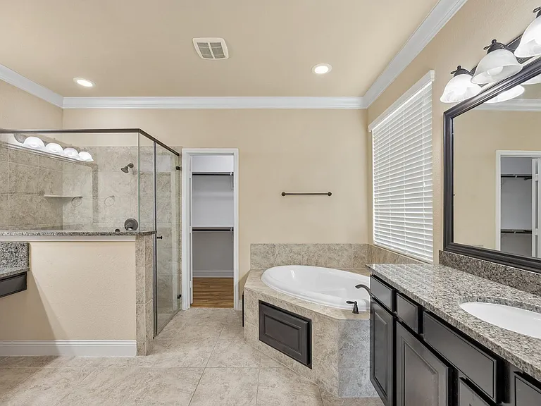 27903 Hunters Rock Ln — Photo 17