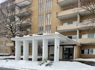 3167 Linden Rd APT 301, Rocky River, OH