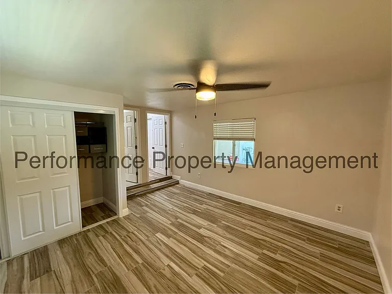 2401 Kayoming Way — Photo 9