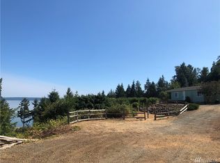 201 Nevergiveup Rd, Brinnon, WA 98320