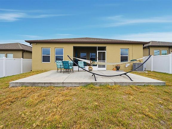 5th image of 1151 LYCASTE DRIVE